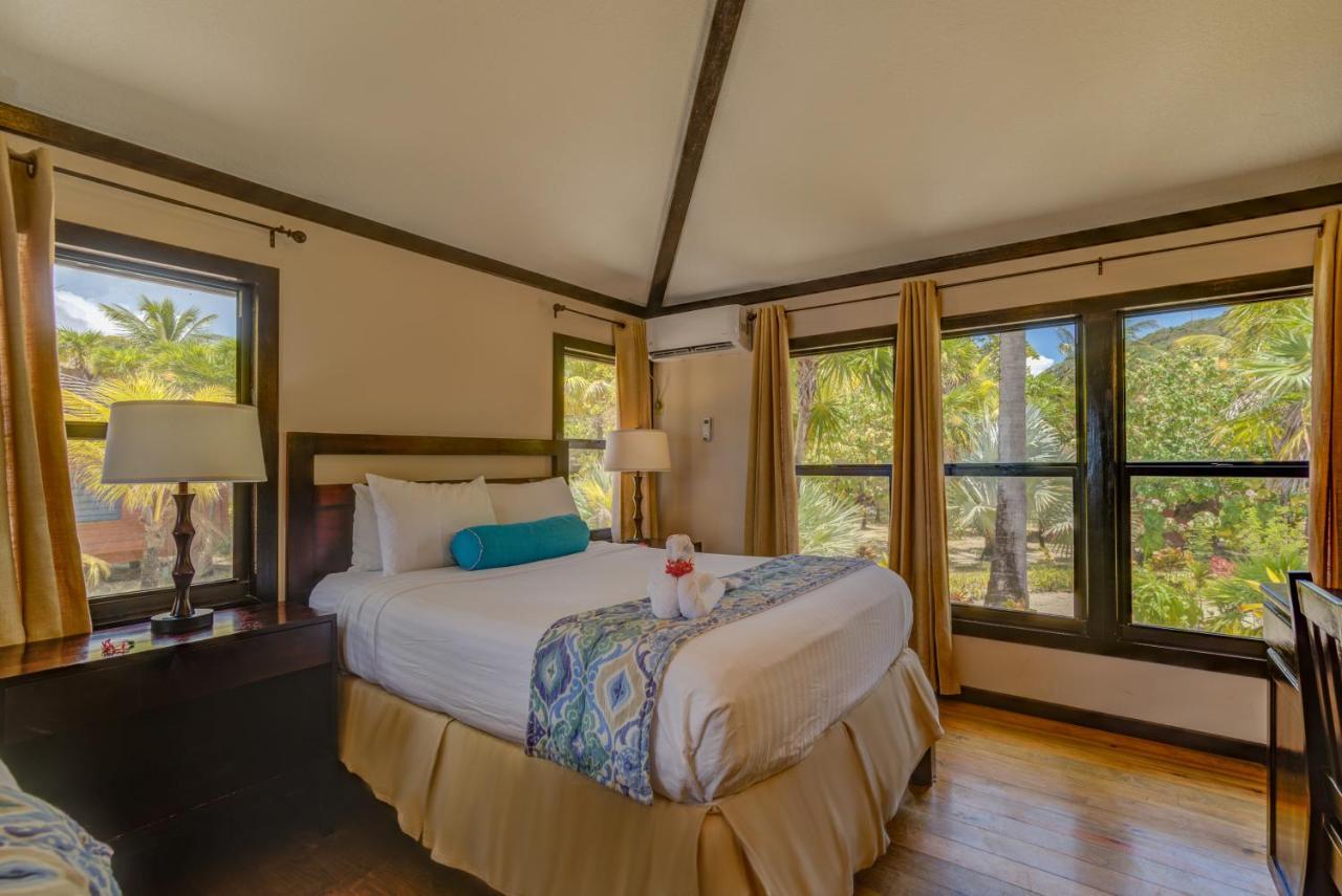 Anthony'S Key Resort Sandy Bay Exteriér fotografie