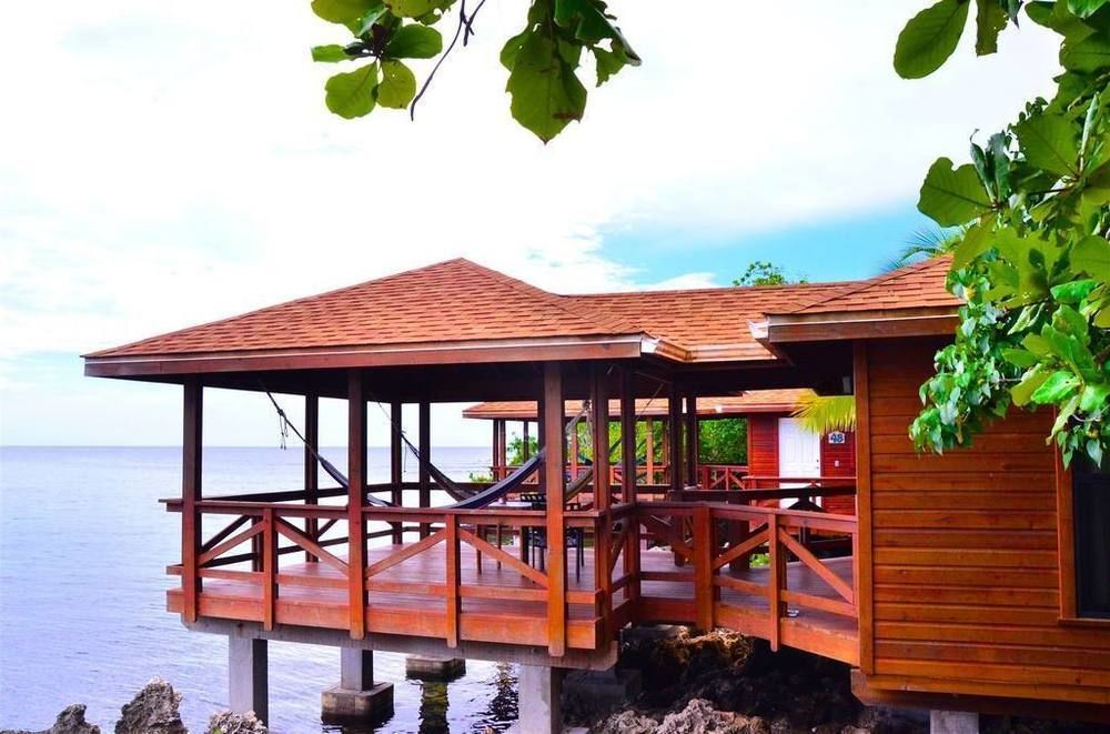 Anthony'S Key Resort Sandy Bay Exteriér fotografie